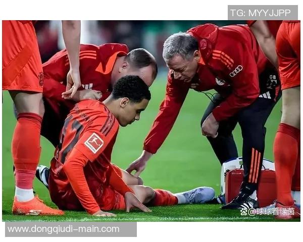 欧冠经典对决里昂逆转拜仁上演帽子戏法引爆全场激情