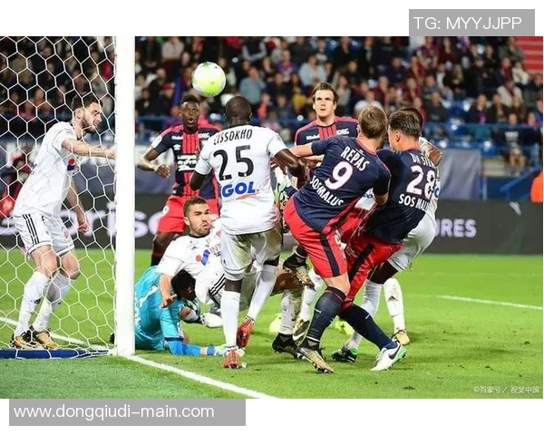 足总杯精彩对决拜仁4-0横扫里昂神奇扑救与十大进球引爆全场